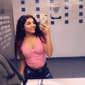 Meet your Posher, Isabel